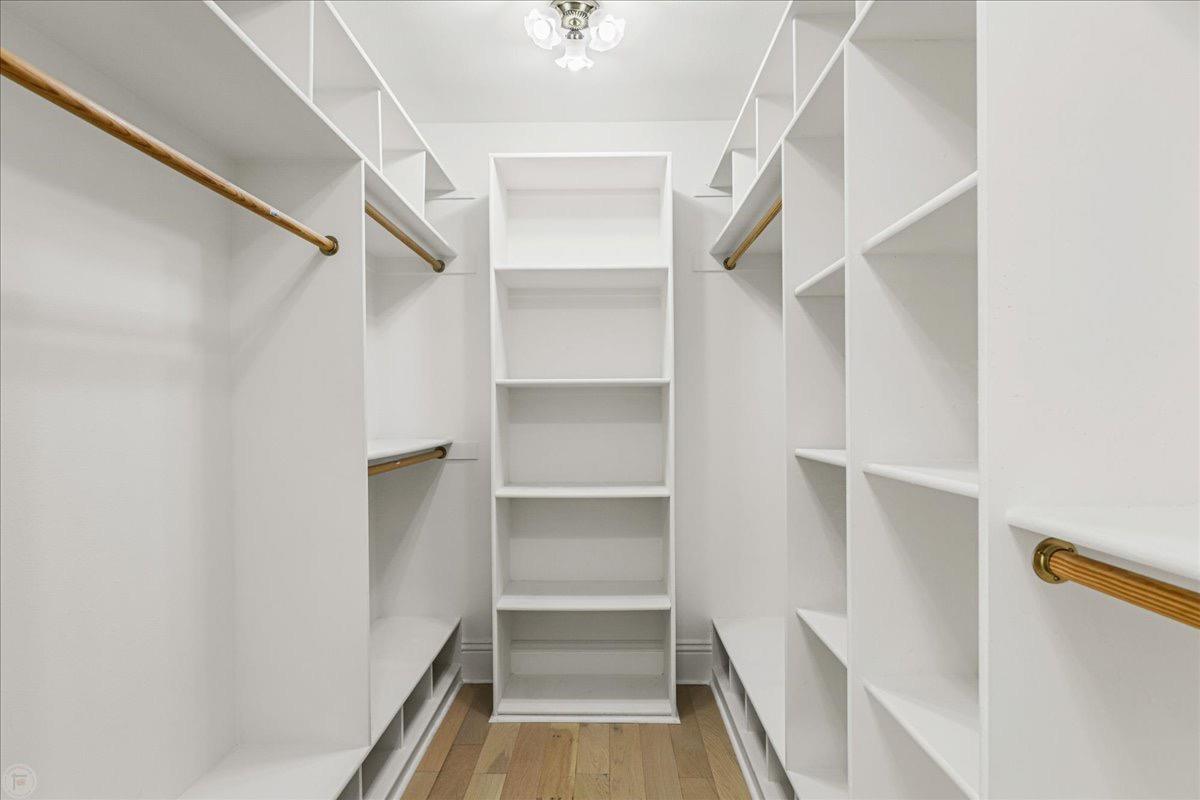 9624 Gray Fox Ct, Oakdale, CA 95361