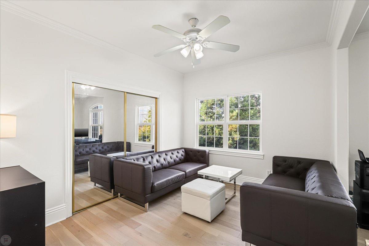 9624 Gray Fox Ct, Oakdale, CA 95361