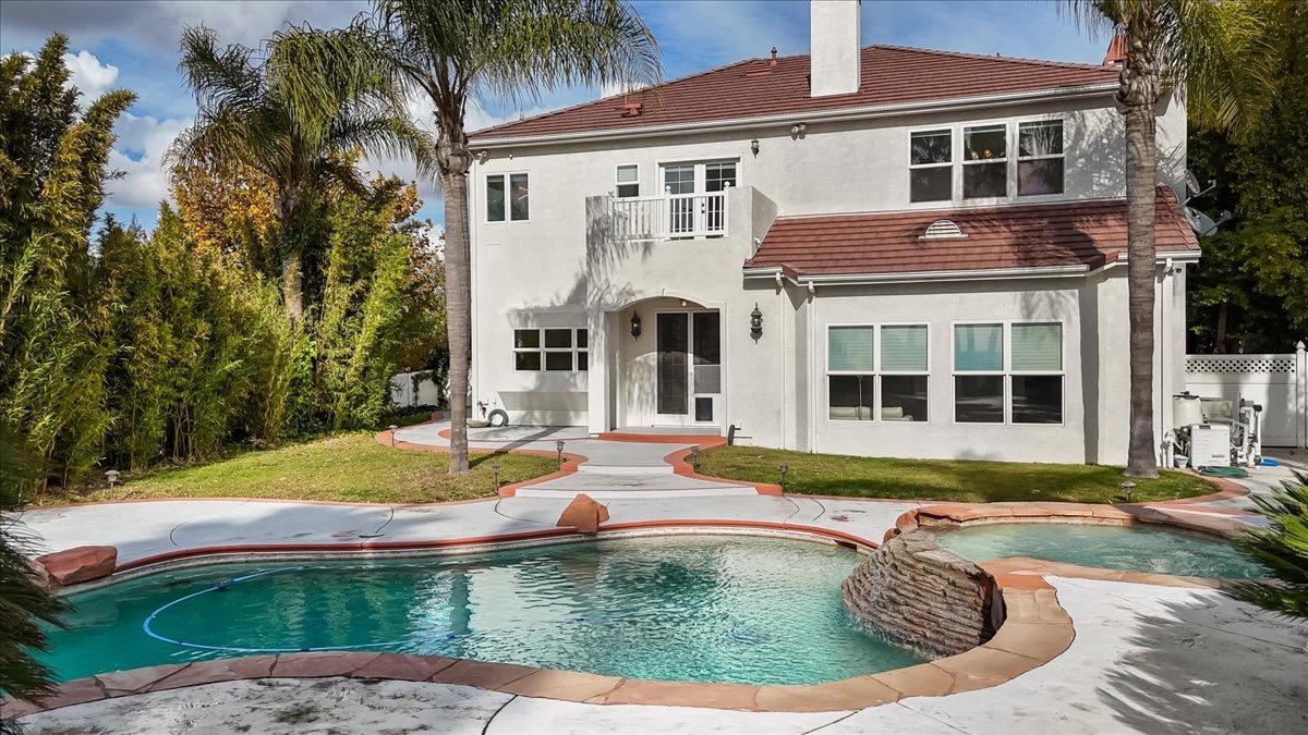 9624 Gray Fox Ct, Oakdale, CA 95361