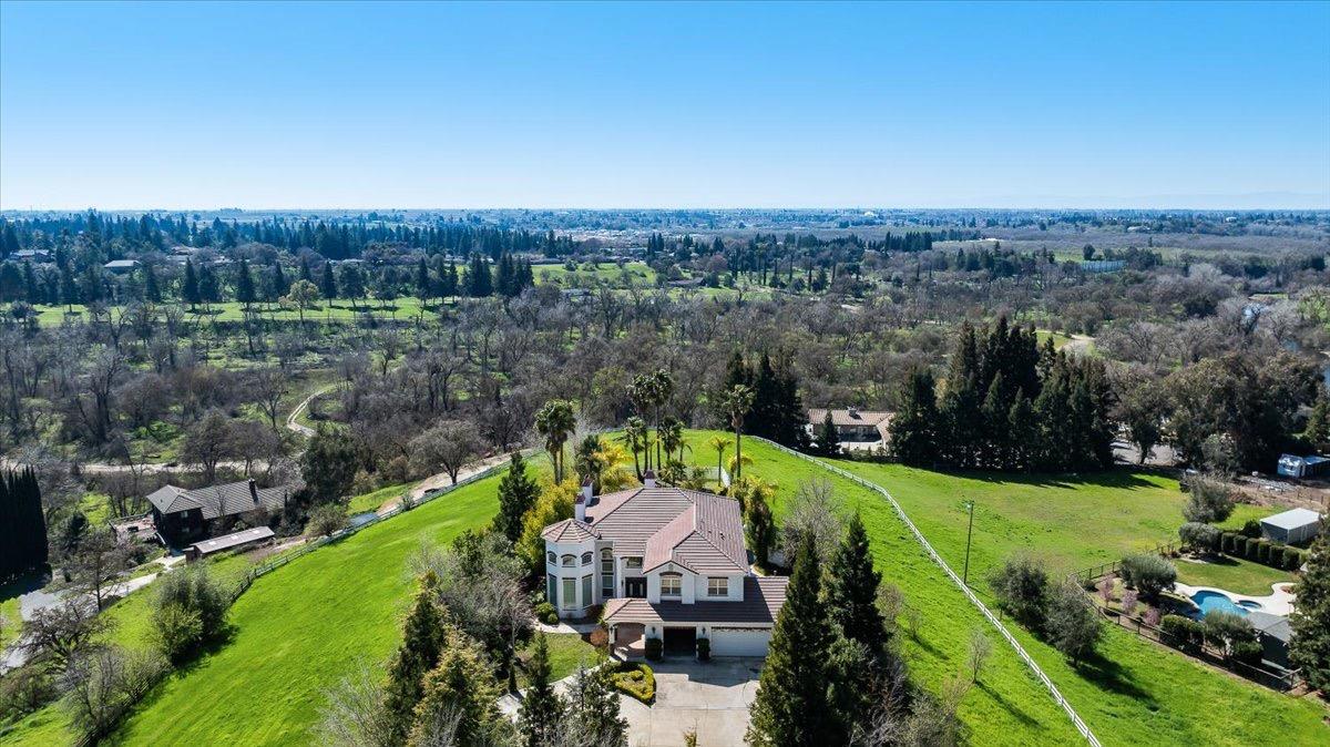 9624 Gray Fox Ct, Oakdale, CA 95361