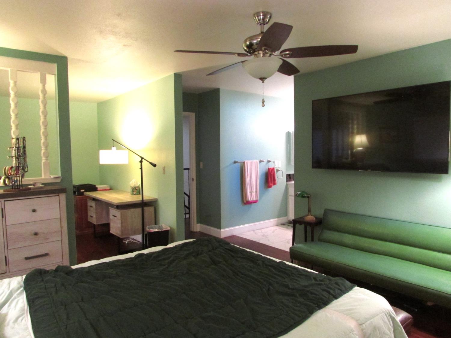 3602 Cherryglen Way, Modesto, CA 95356