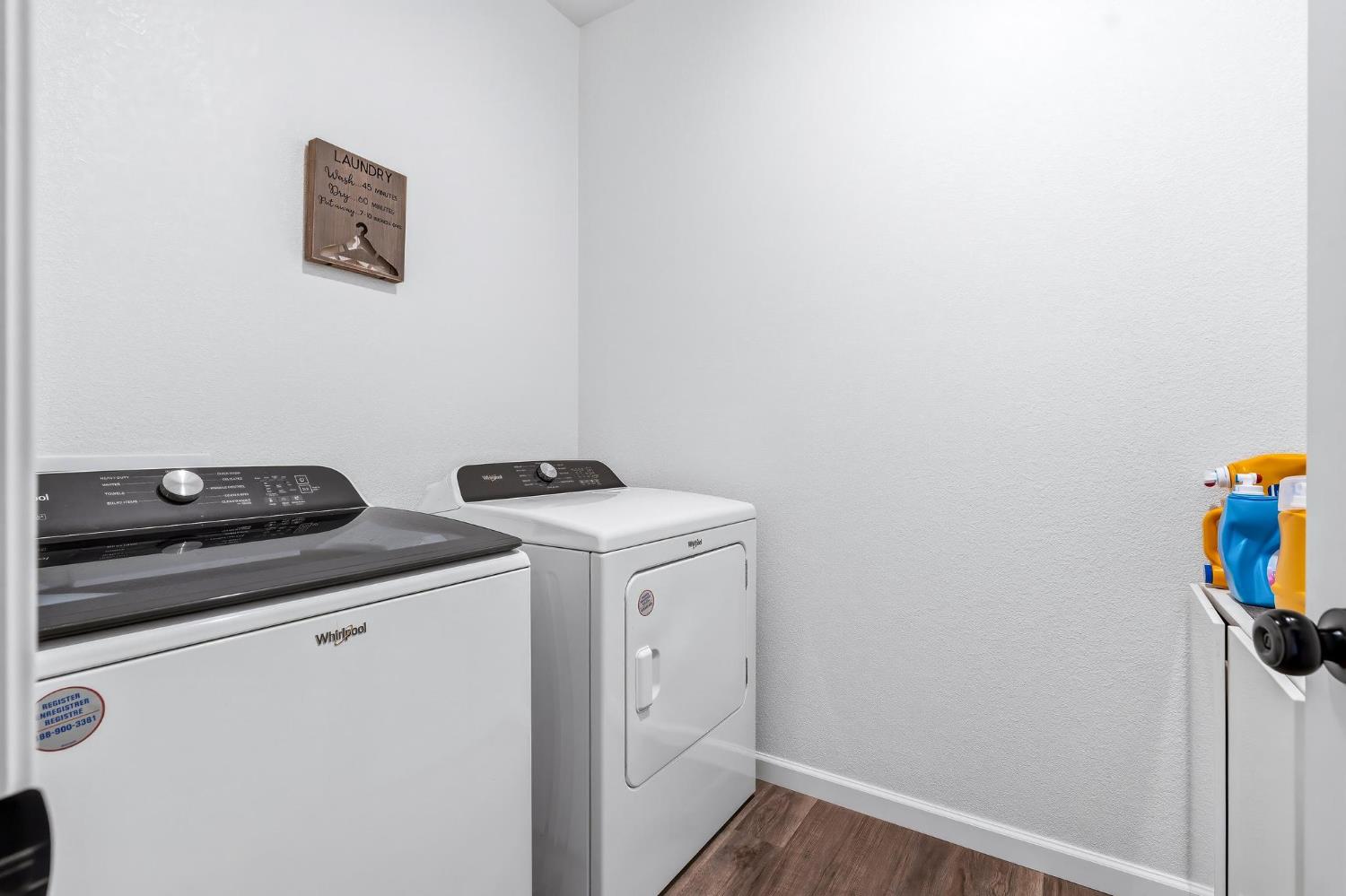 526 Bedfordshire Dr, Patterson, CA 95363