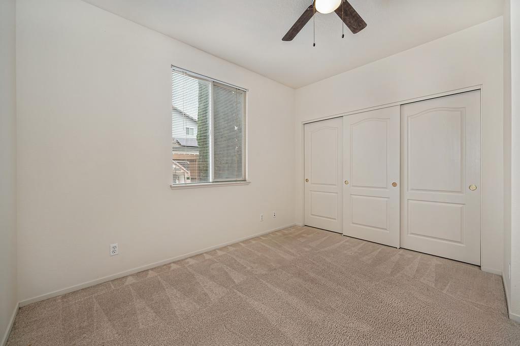 1922 Northgate Dr, Manteca, CA 95336