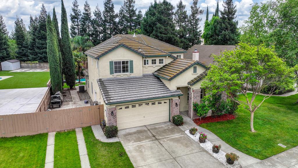 1922 Northgate Dr, Manteca, CA 95336