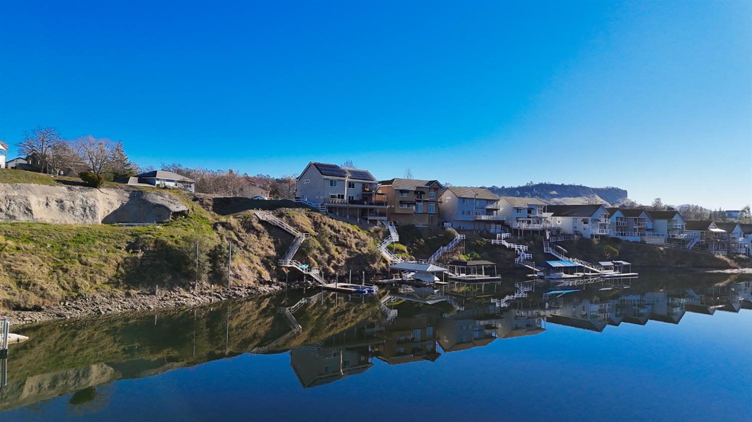 1057 Shoreline Dr, Copperopolis, CA 95228