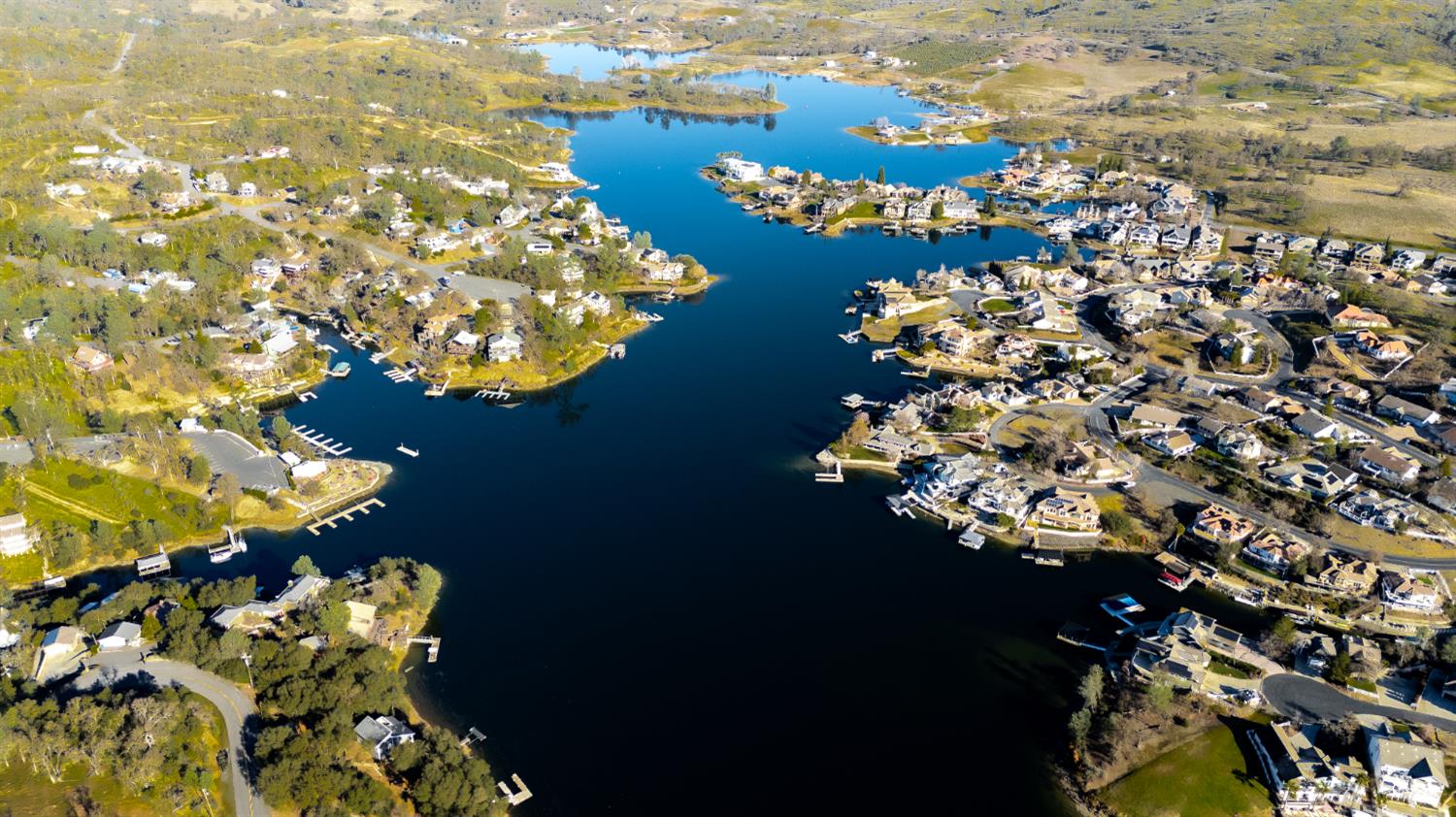 1057 Shoreline Dr, Copperopolis, CA 95228