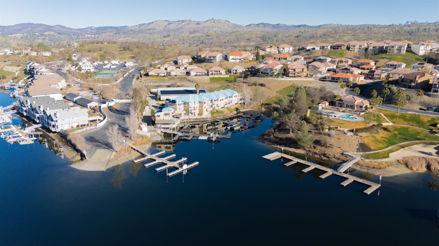 1057 Shoreline Dr, Copperopolis, CA 95228