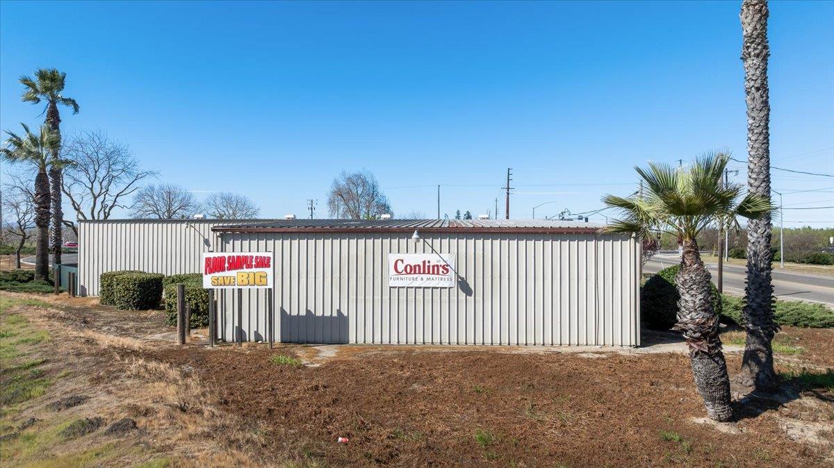 6340 Mchenry Ave, Modesto, CA 95356