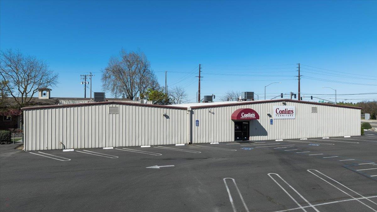 6340 Mchenry Ave, Modesto, CA 95356