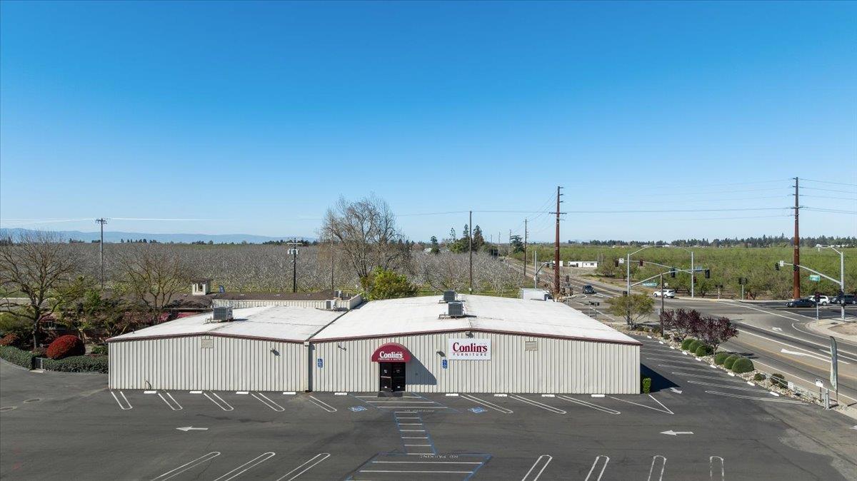 6340 Mchenry Ave, Modesto, CA 95356