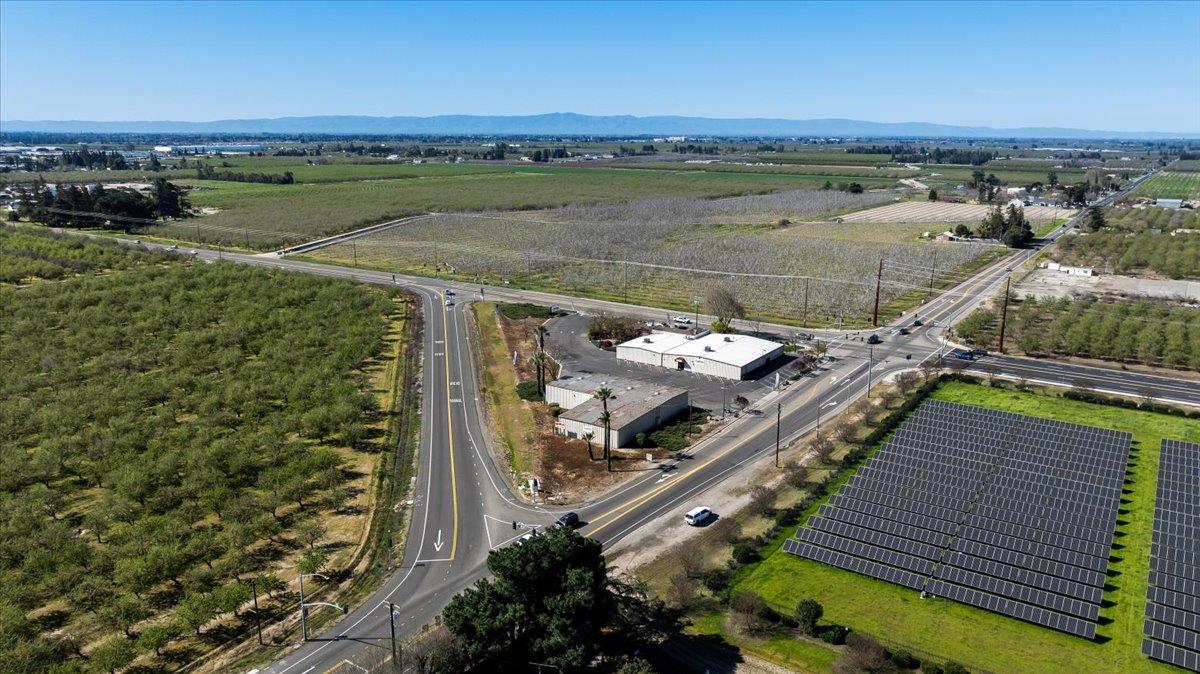 6340 Mchenry Ave, Modesto, CA 95356