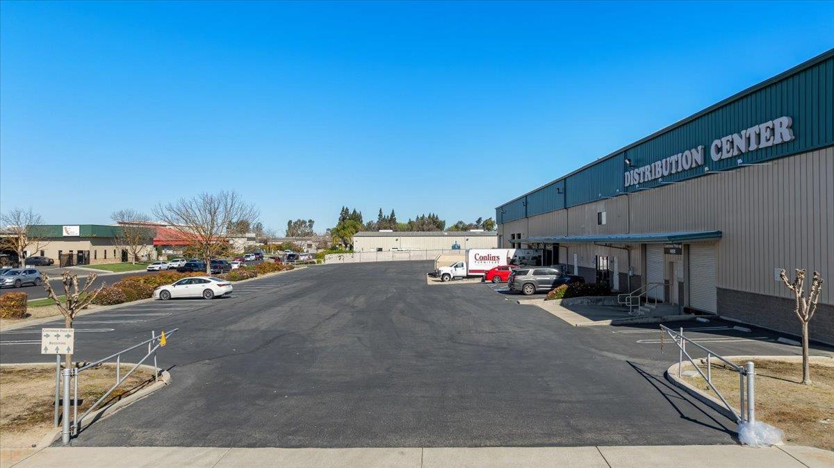 6340 Mchenry Ave, Modesto, CA 95356