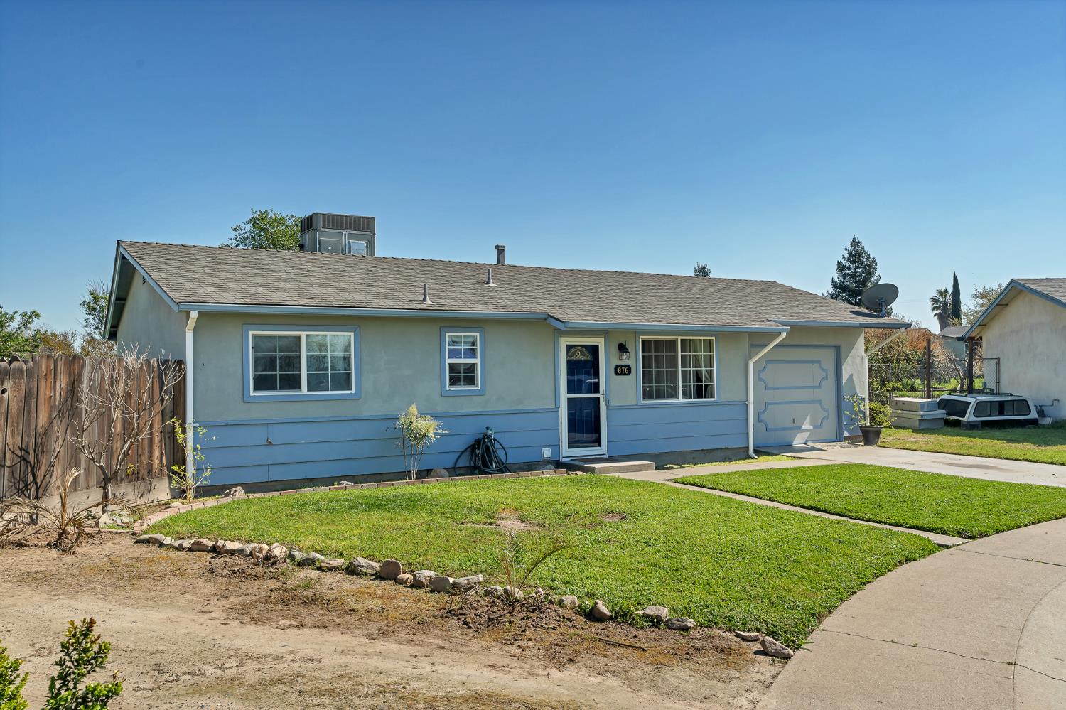 876 Lorenzo St, Hickman, CA 95323