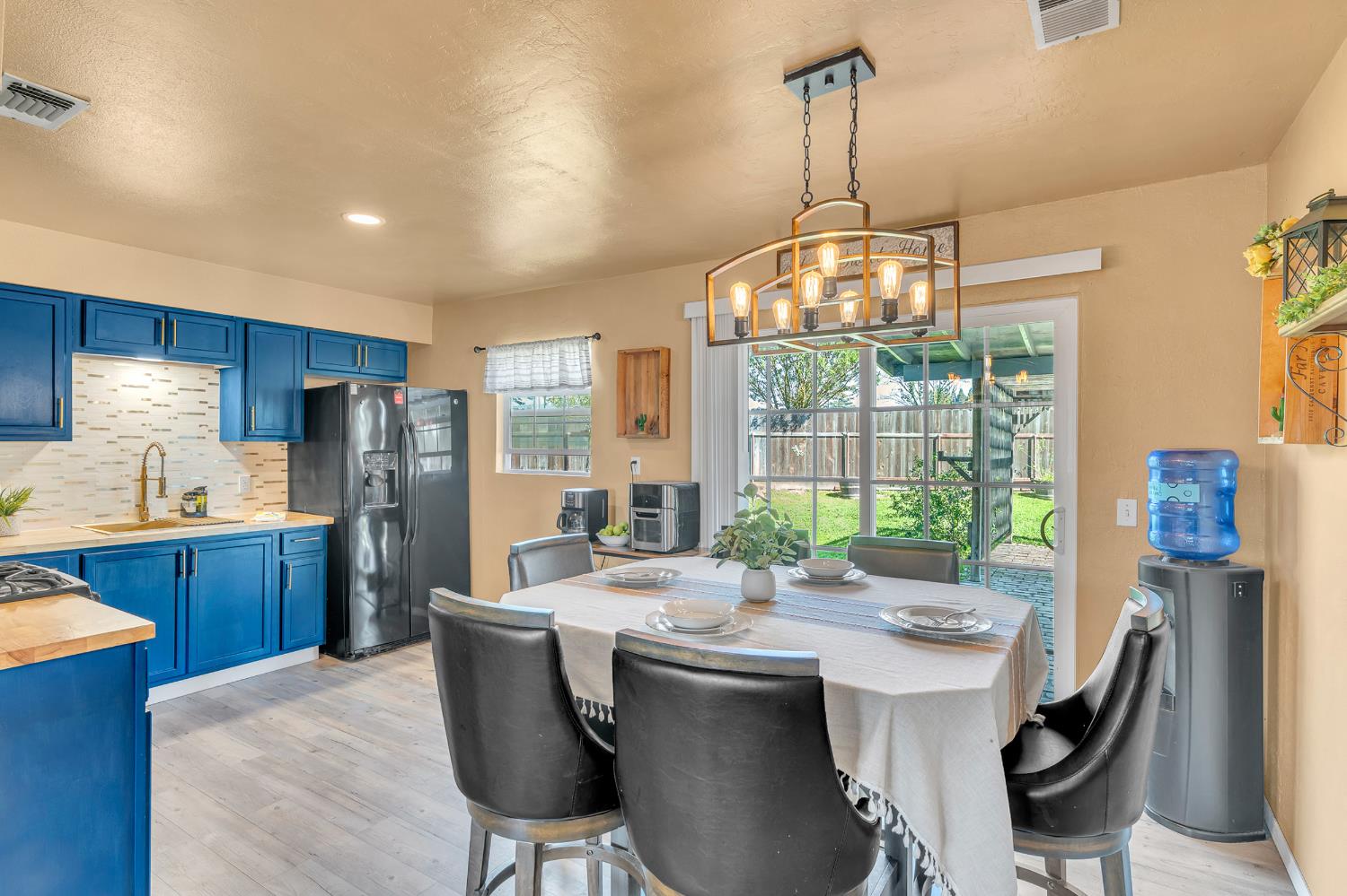 876 Lorenzo St, Hickman, CA 95323