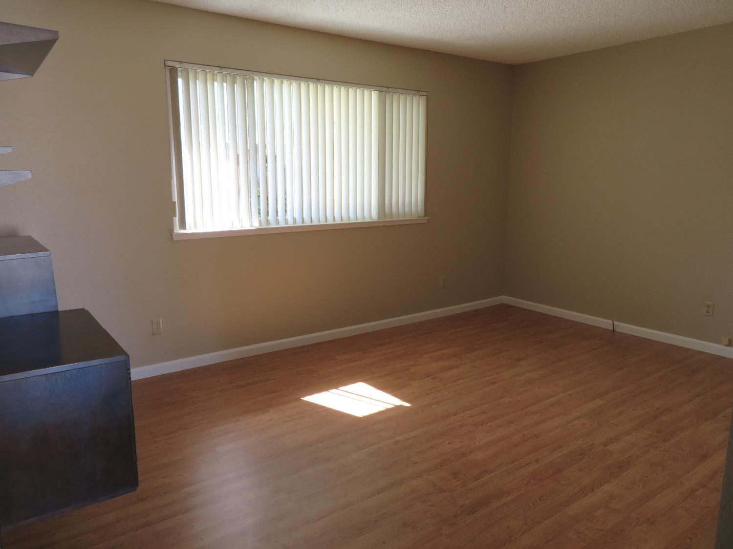 2016 Sweetwater Dr, Modesto, CA 95355