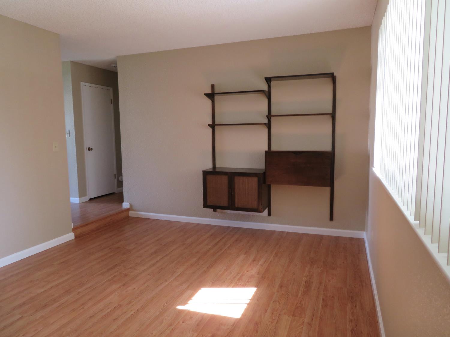 2016 Sweetwater Dr, Modesto, CA 95355