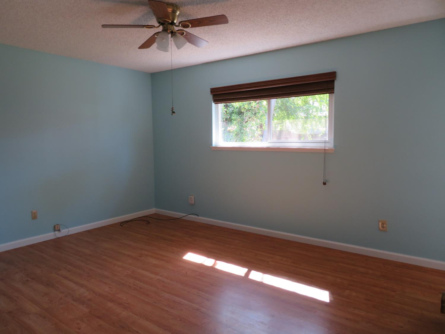 2016 Sweetwater Dr, Modesto, CA 95355