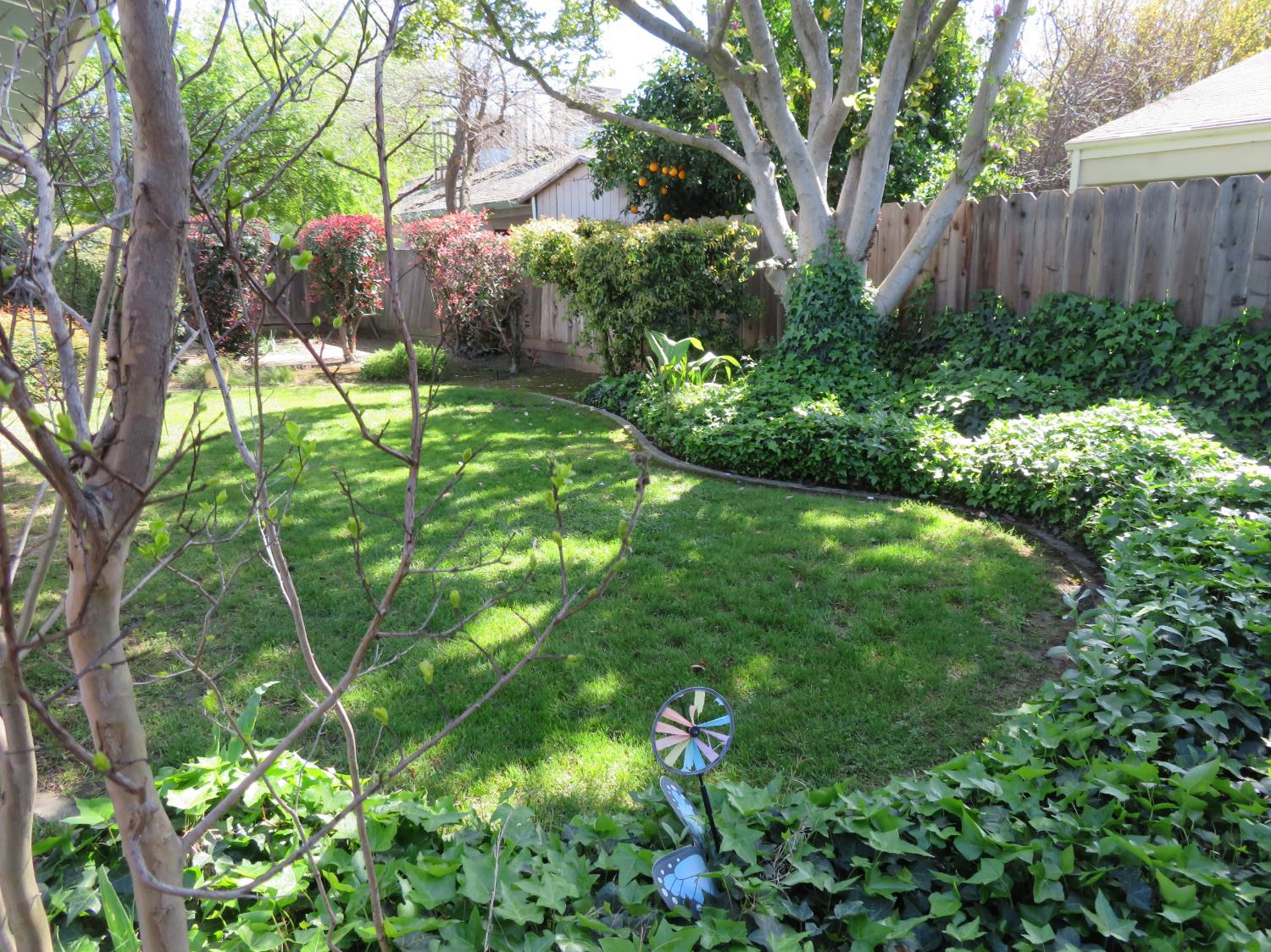 2016 Sweetwater Dr, Modesto, CA 95355