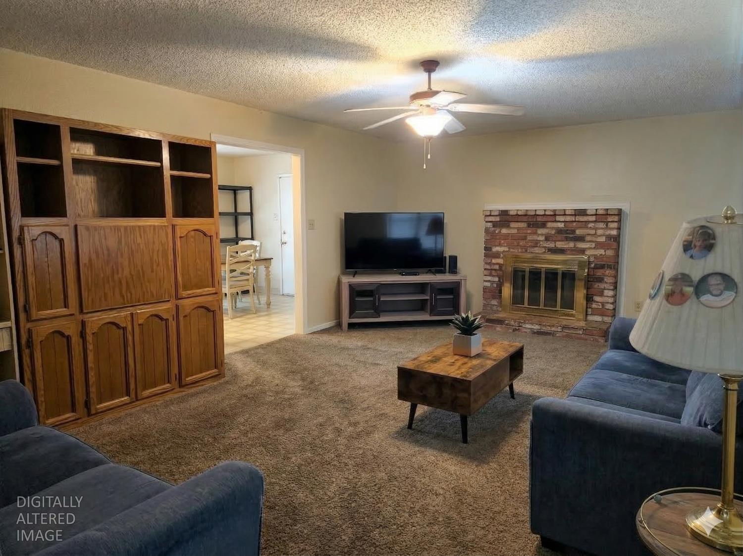 1647 Jerry Ave, Escalon, CA 95320