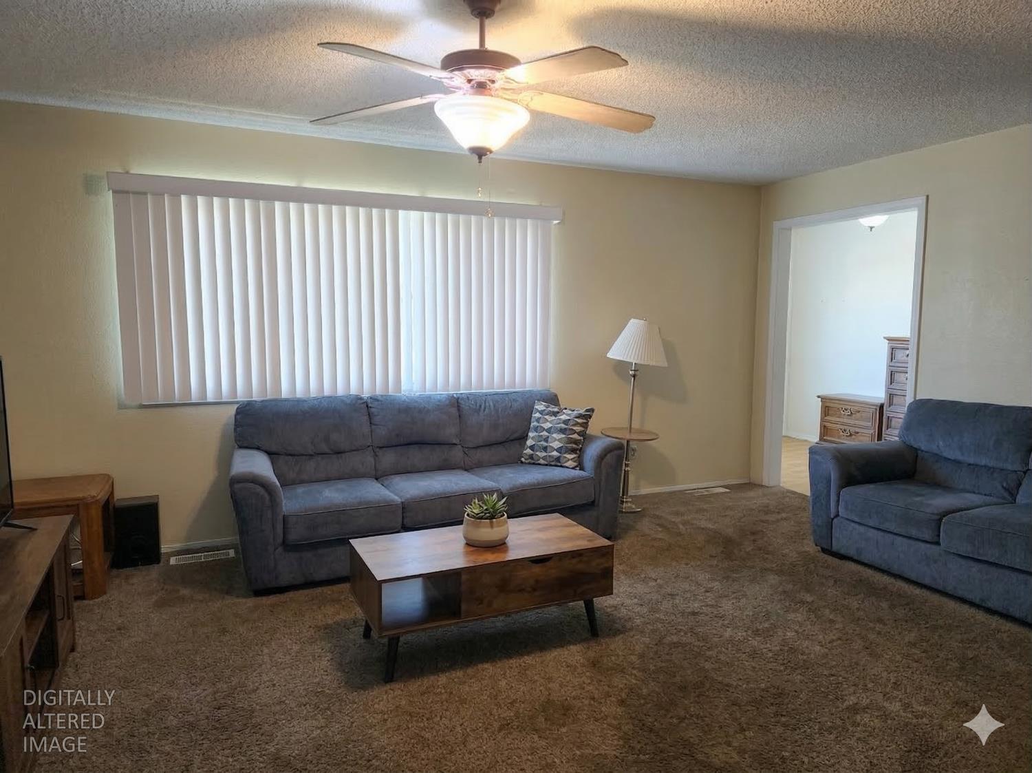 1647 Jerry Ave, Escalon, CA 95320