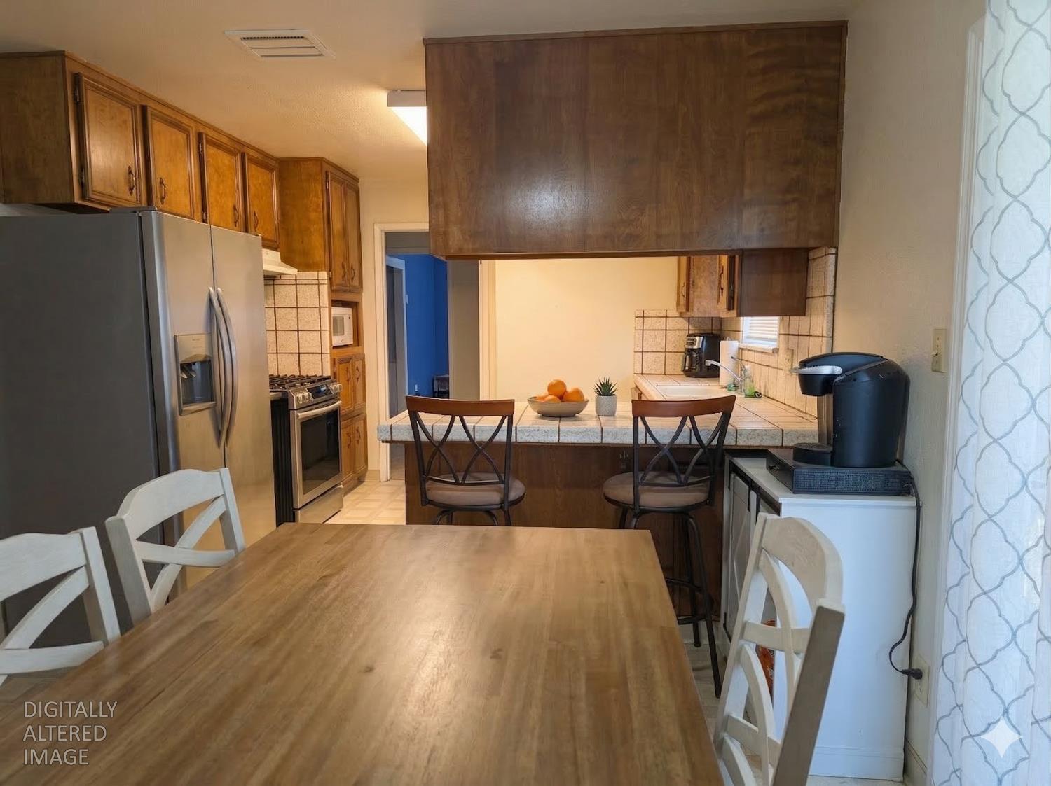 1647 Jerry Ave, Escalon, CA 95320