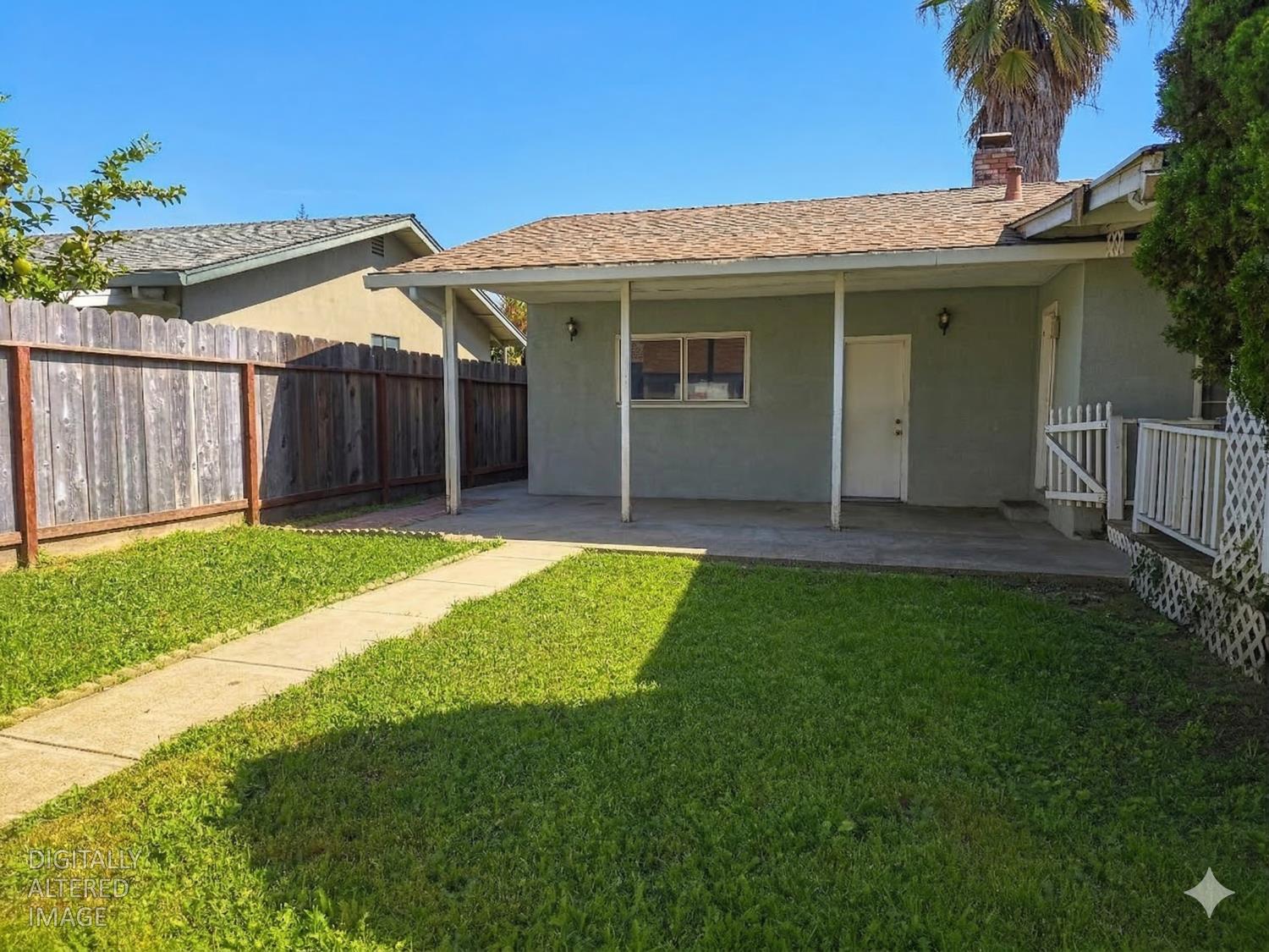 1647 Jerry Ave, Escalon, CA 95320