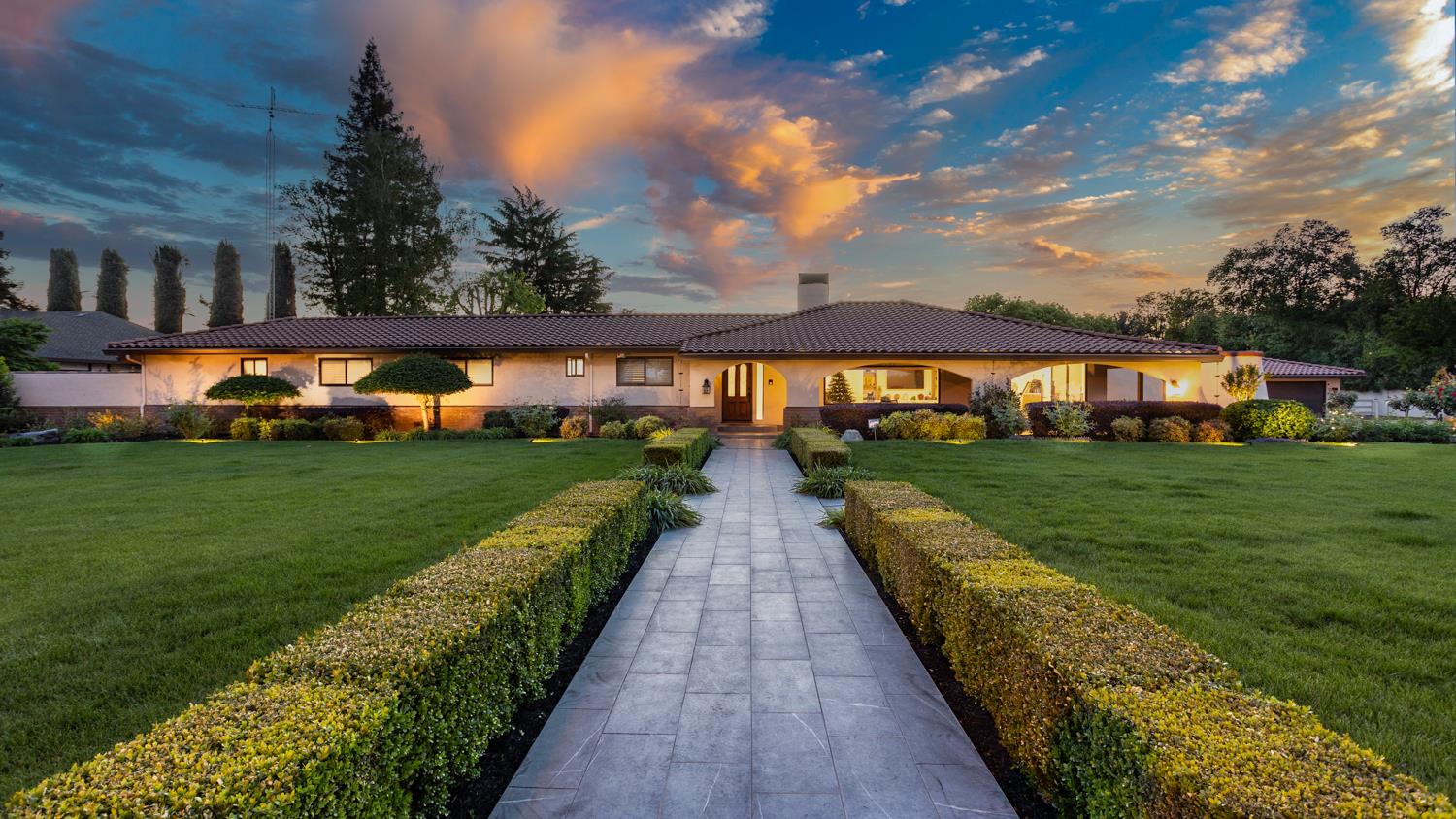 6619 Carver Rd, Modesto, CA 95356