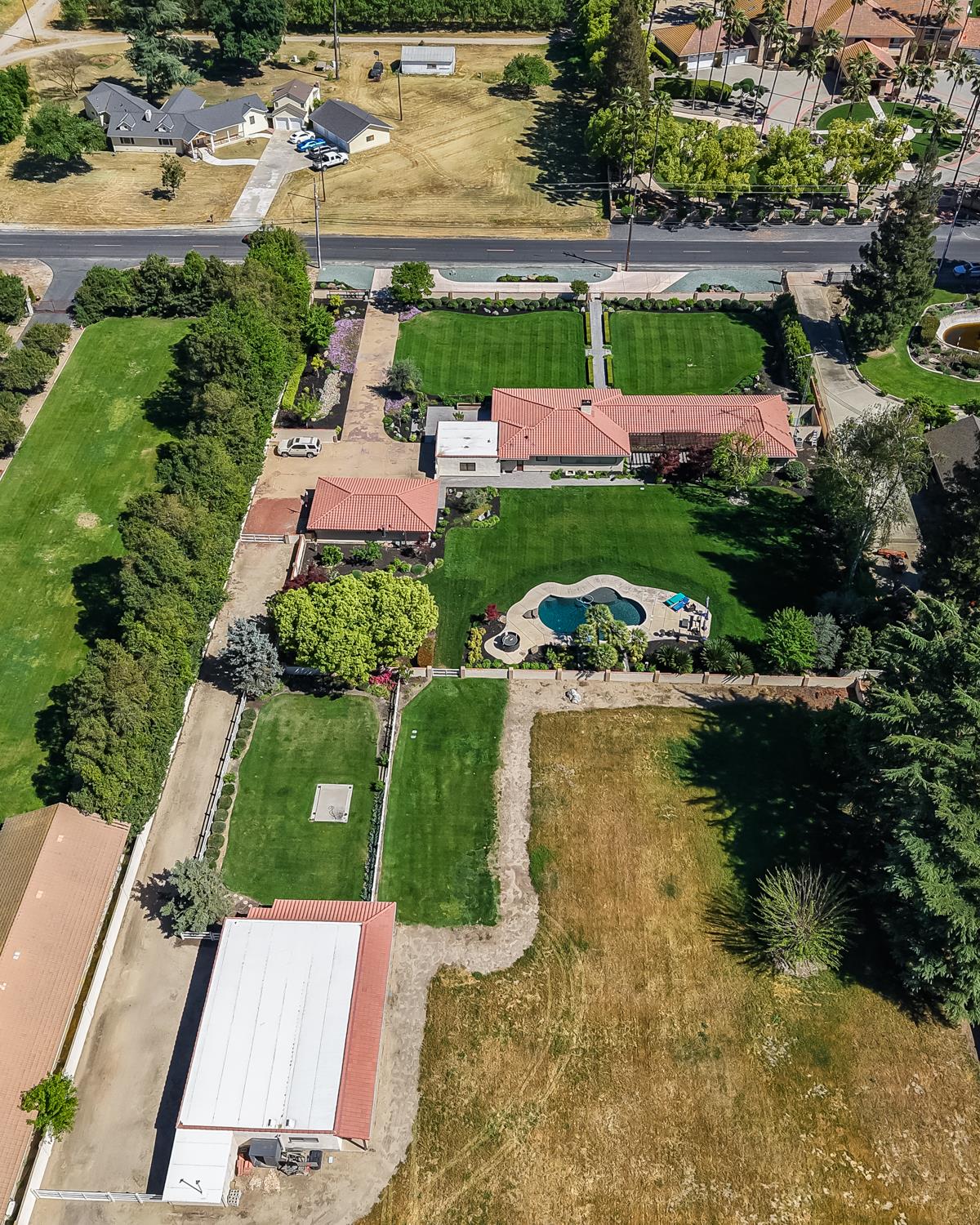 6619 Carver Rd, Modesto, CA 95356