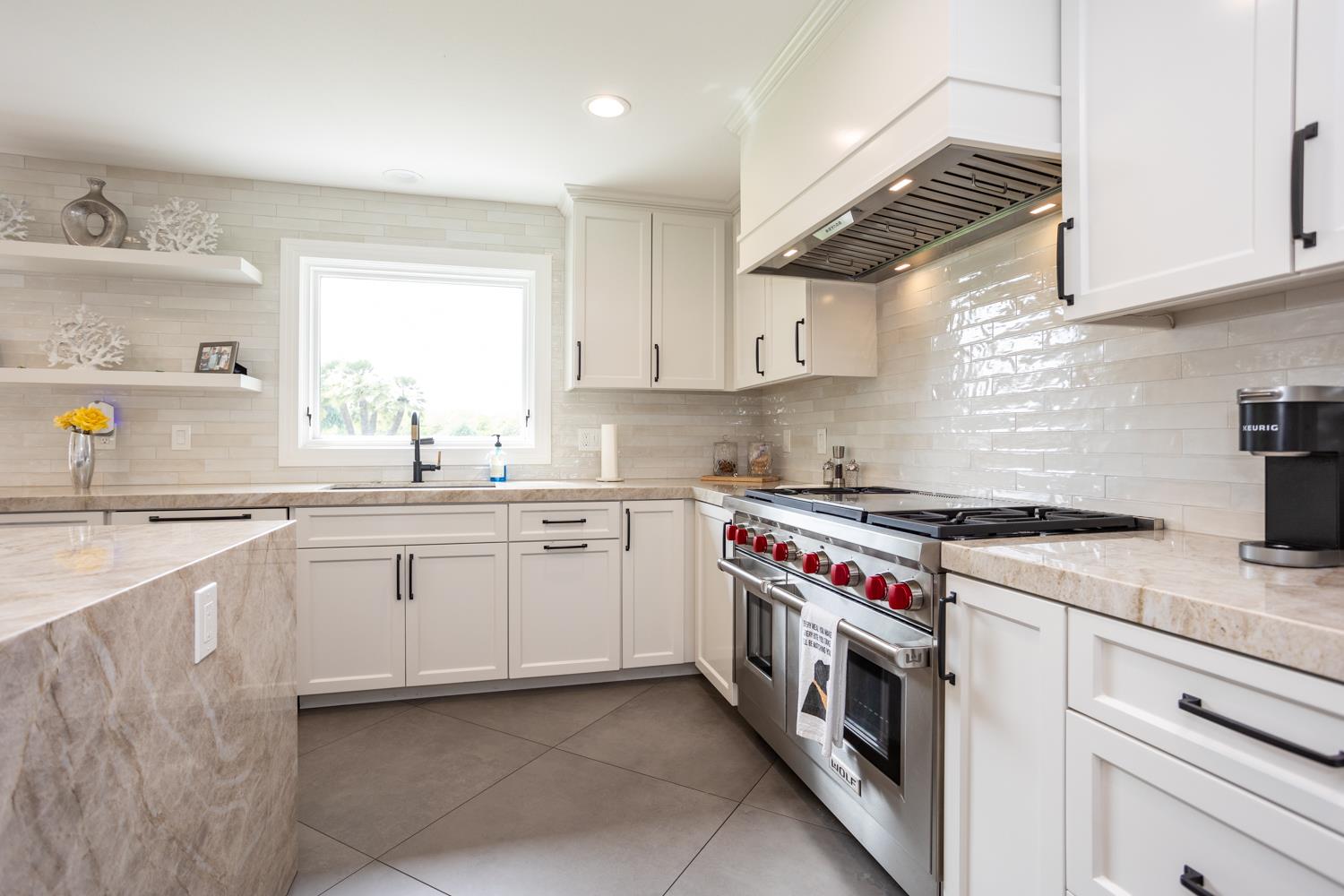 6619 Carver Rd, Modesto, CA 95356