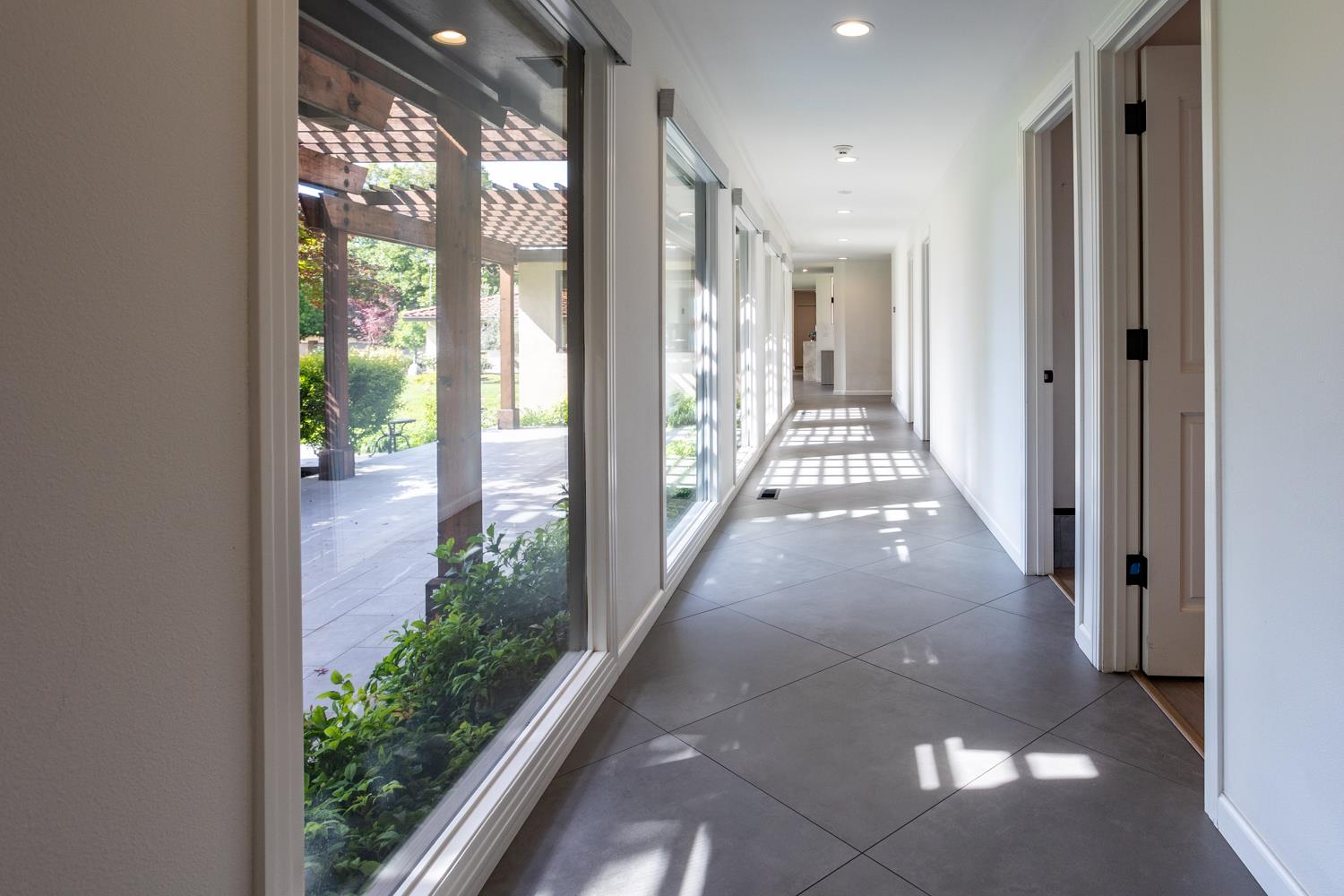 6619 Carver Rd, Modesto, CA 95356