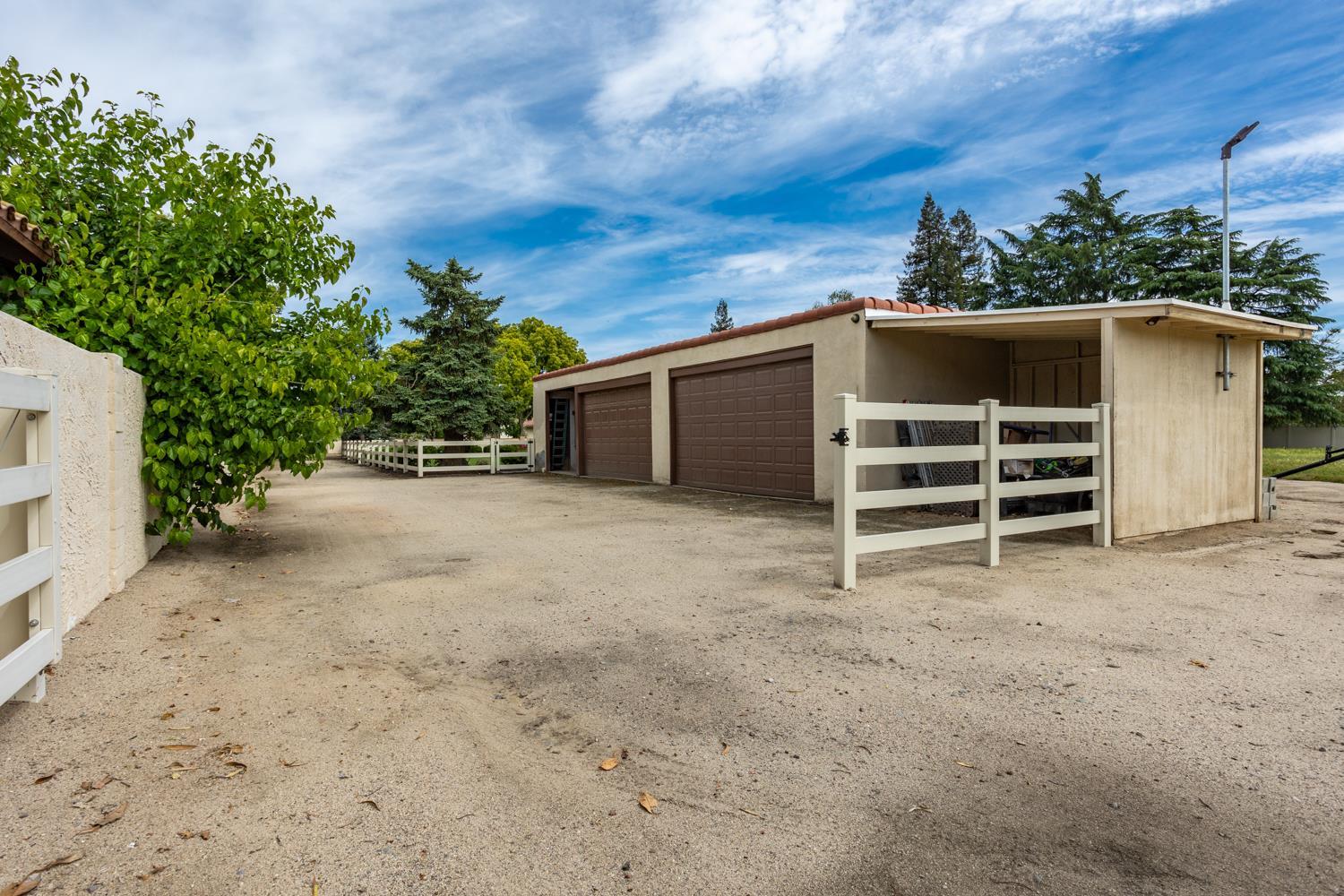 6619 Carver Rd, Modesto, CA 95356