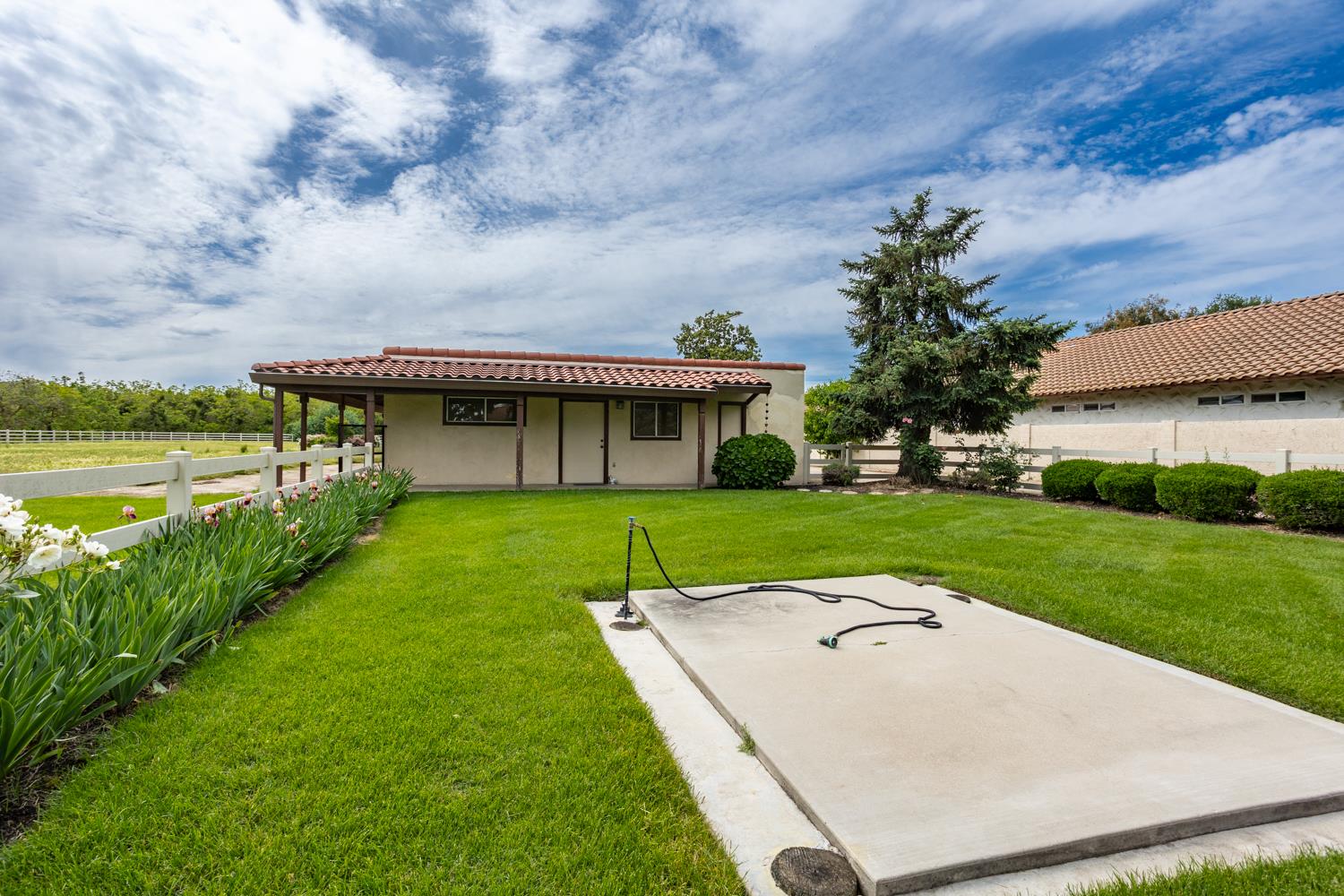 6619 Carver Rd, Modesto, CA 95356