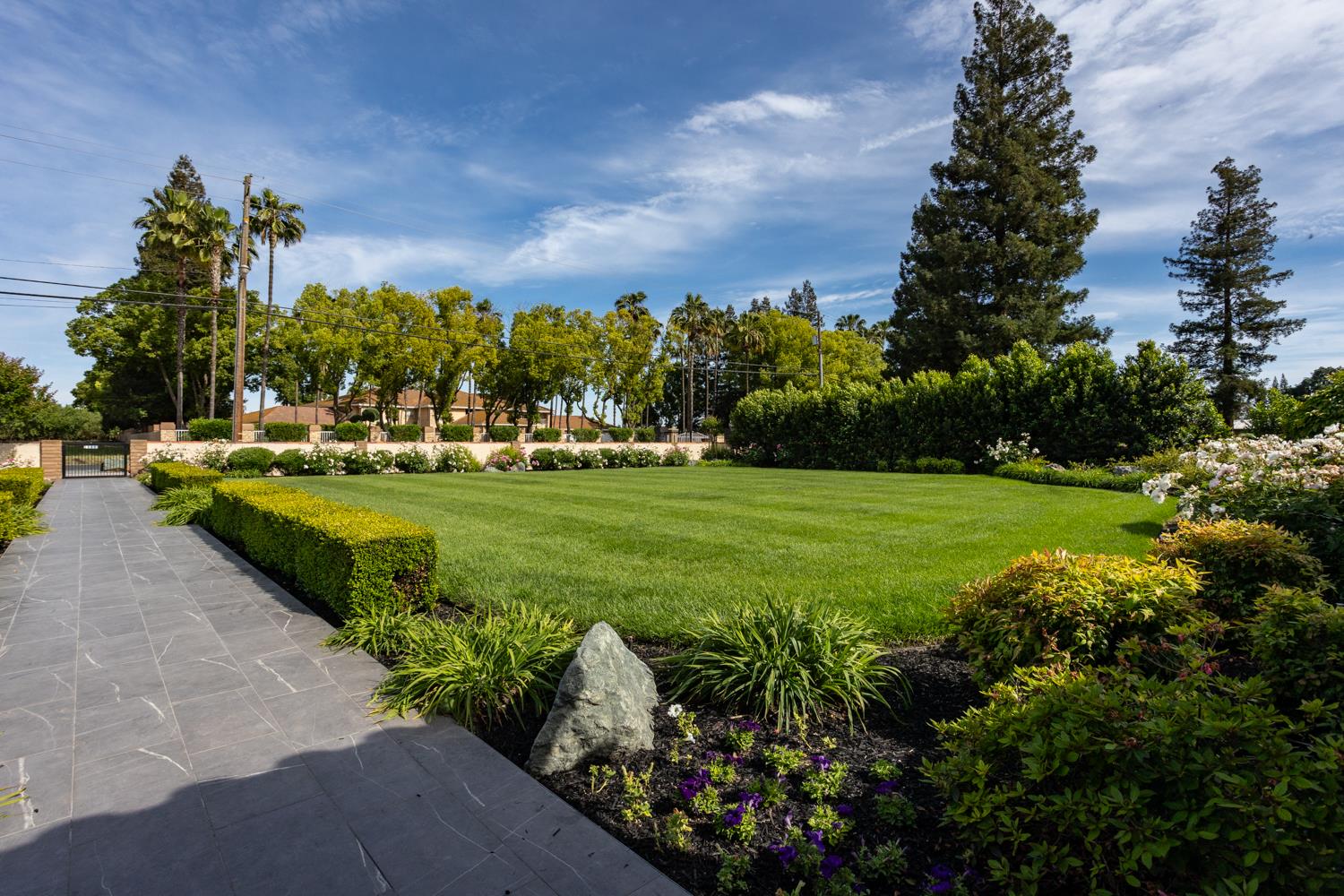 6619 Carver Rd, Modesto, CA 95356