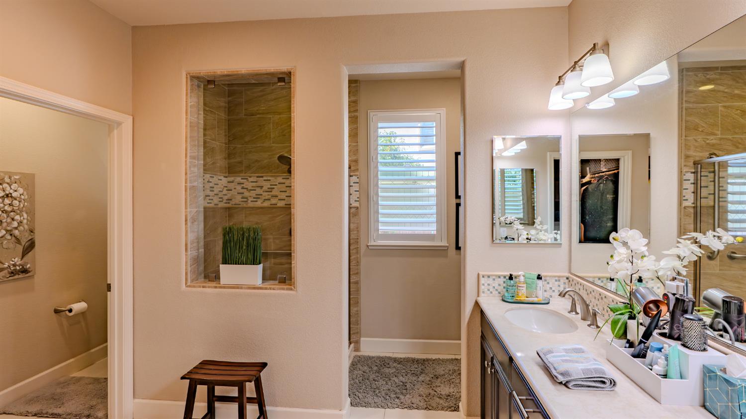 2848 Westport Cir, Oakdale, CA 95361