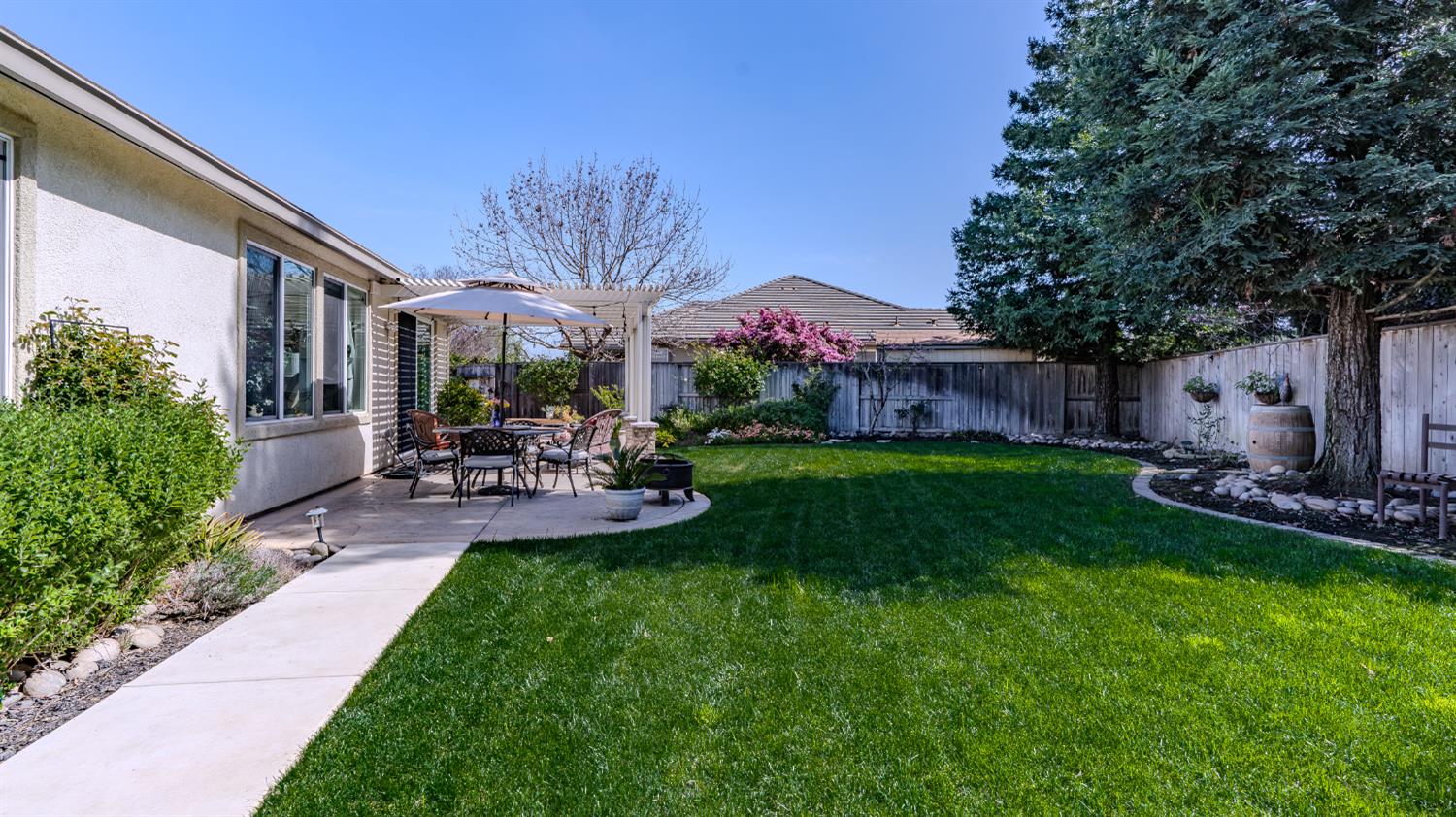 2848 Westport Cir, Oakdale, CA 95361