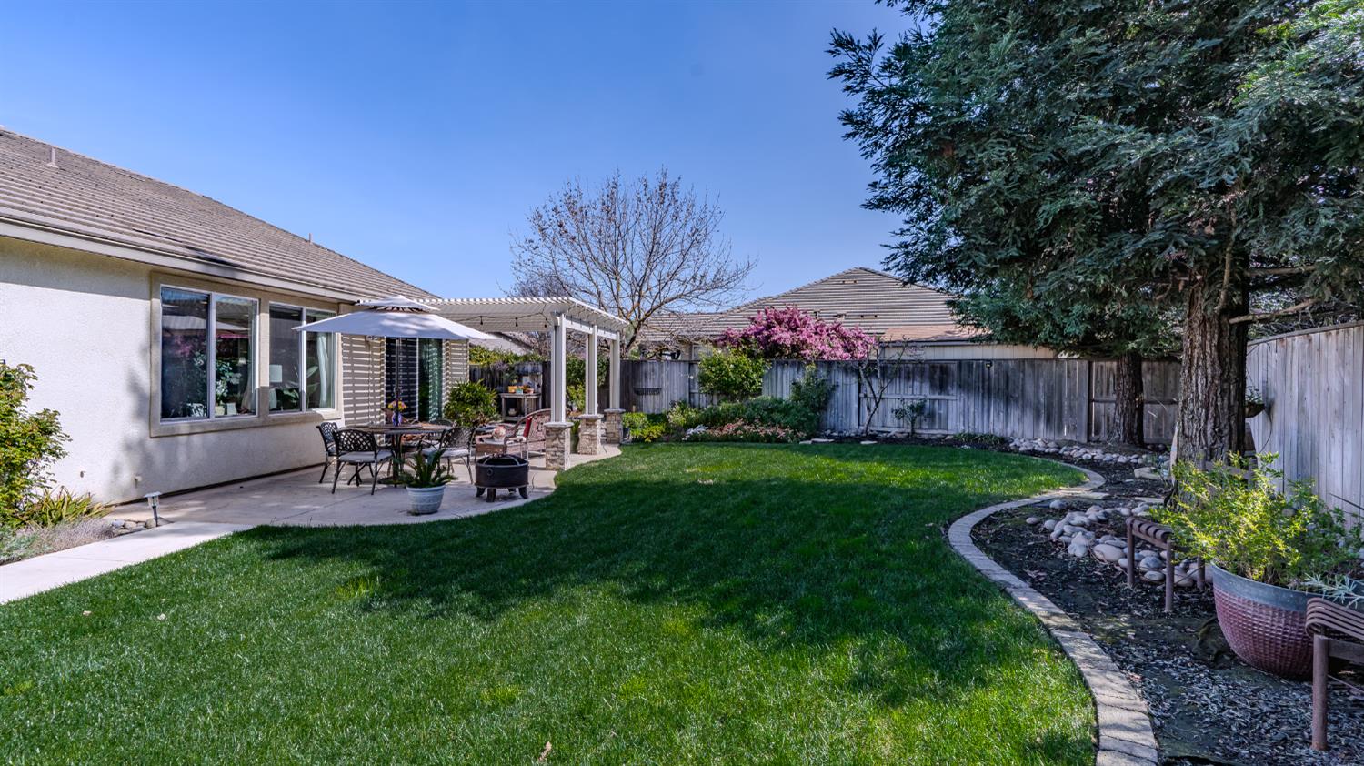 2848 Westport Cir, Oakdale, CA 95361