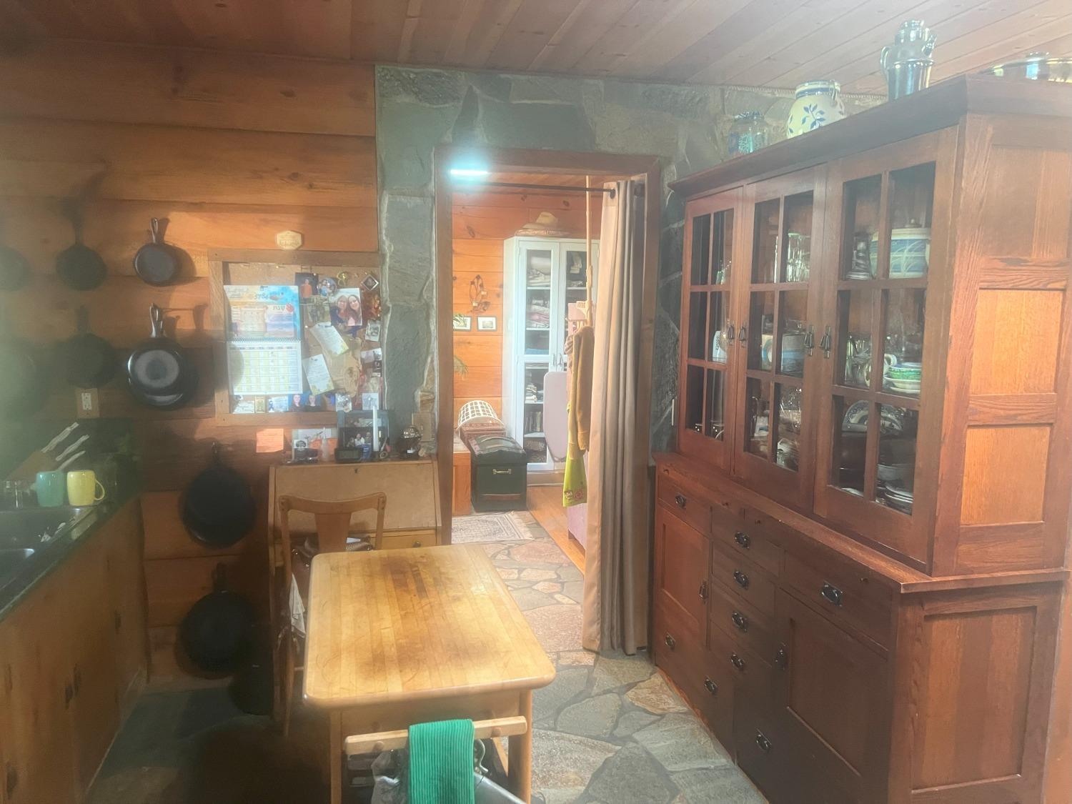 140040 Vincent Fire Road, Tollhouse, CA 93667