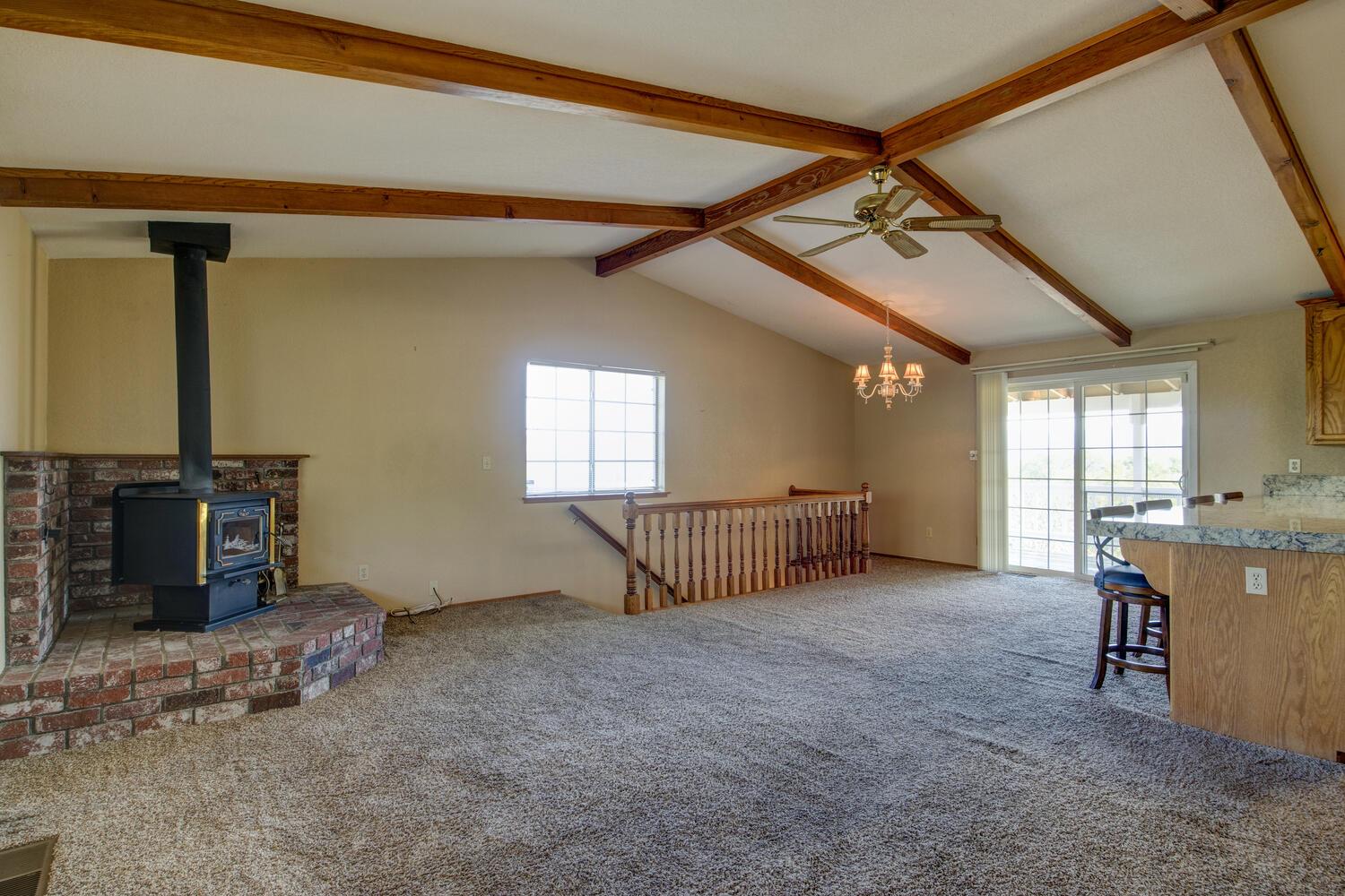 9564 Coronado Dr, La Grange, CA 95329