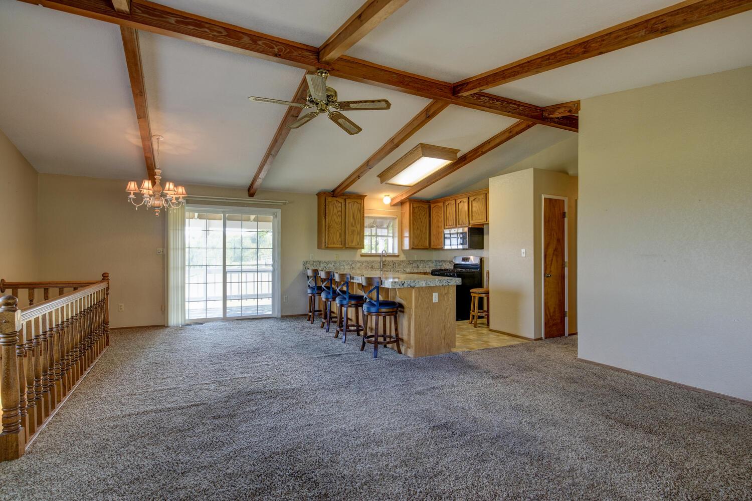 9564 Coronado Dr, La Grange, CA 95329