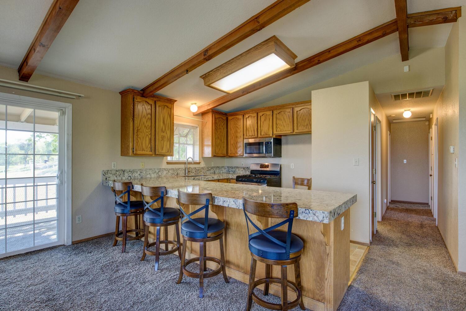 9564 Coronado Dr, La Grange, CA 95329