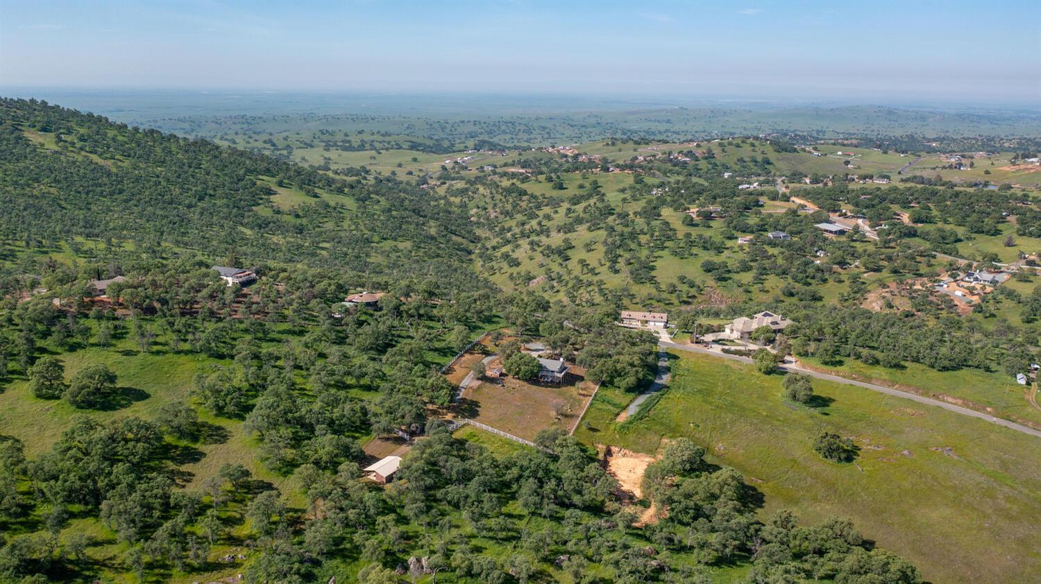 9564 Coronado Dr, La Grange, CA 95329