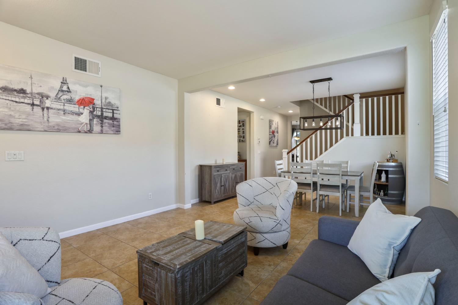 1047 Lindo Ct, Manteca, CA 95337