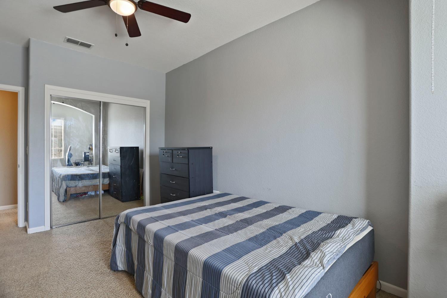 1047 Lindo Ct, Manteca, CA 95337