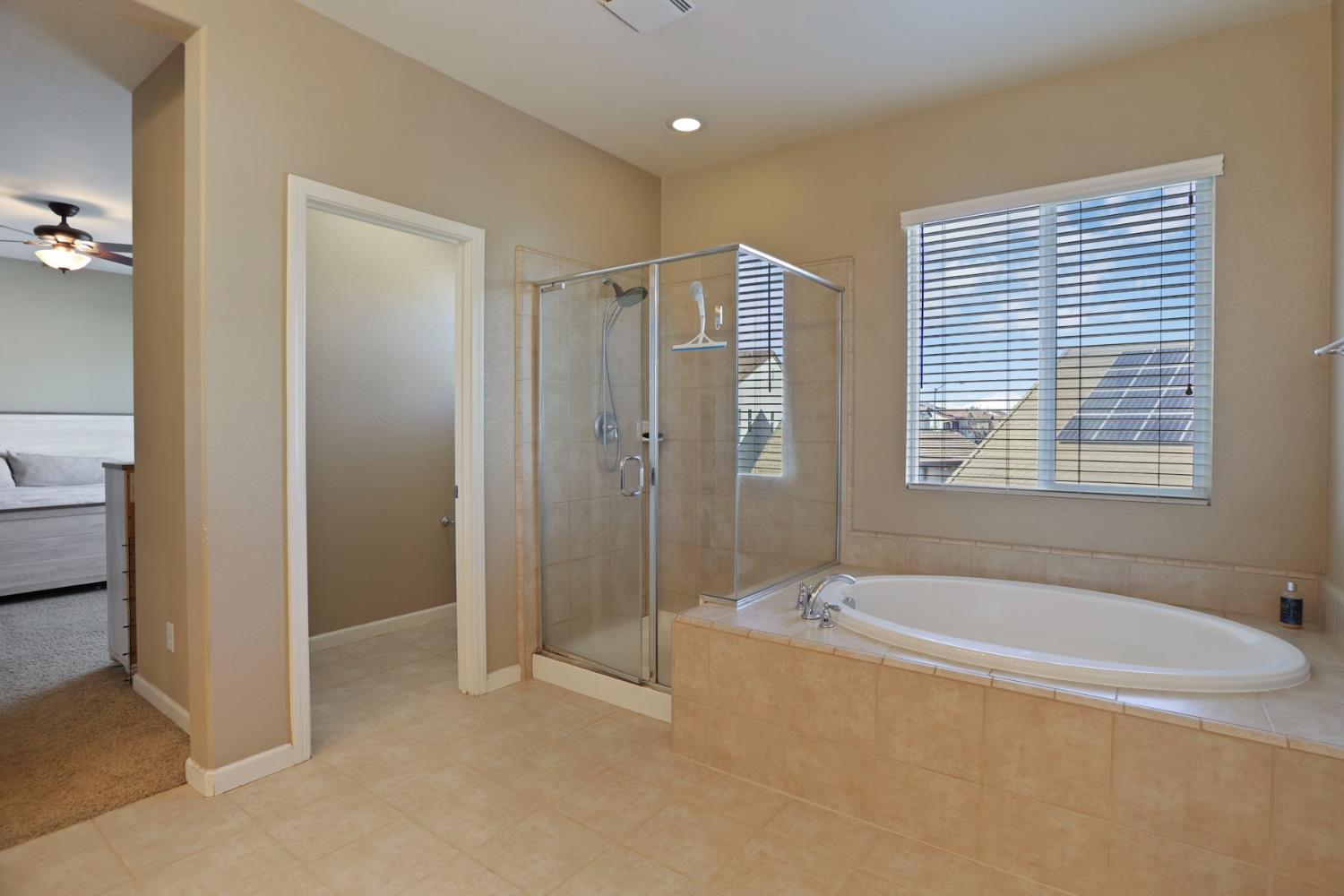 1047 Lindo Ct, Manteca, CA 95337