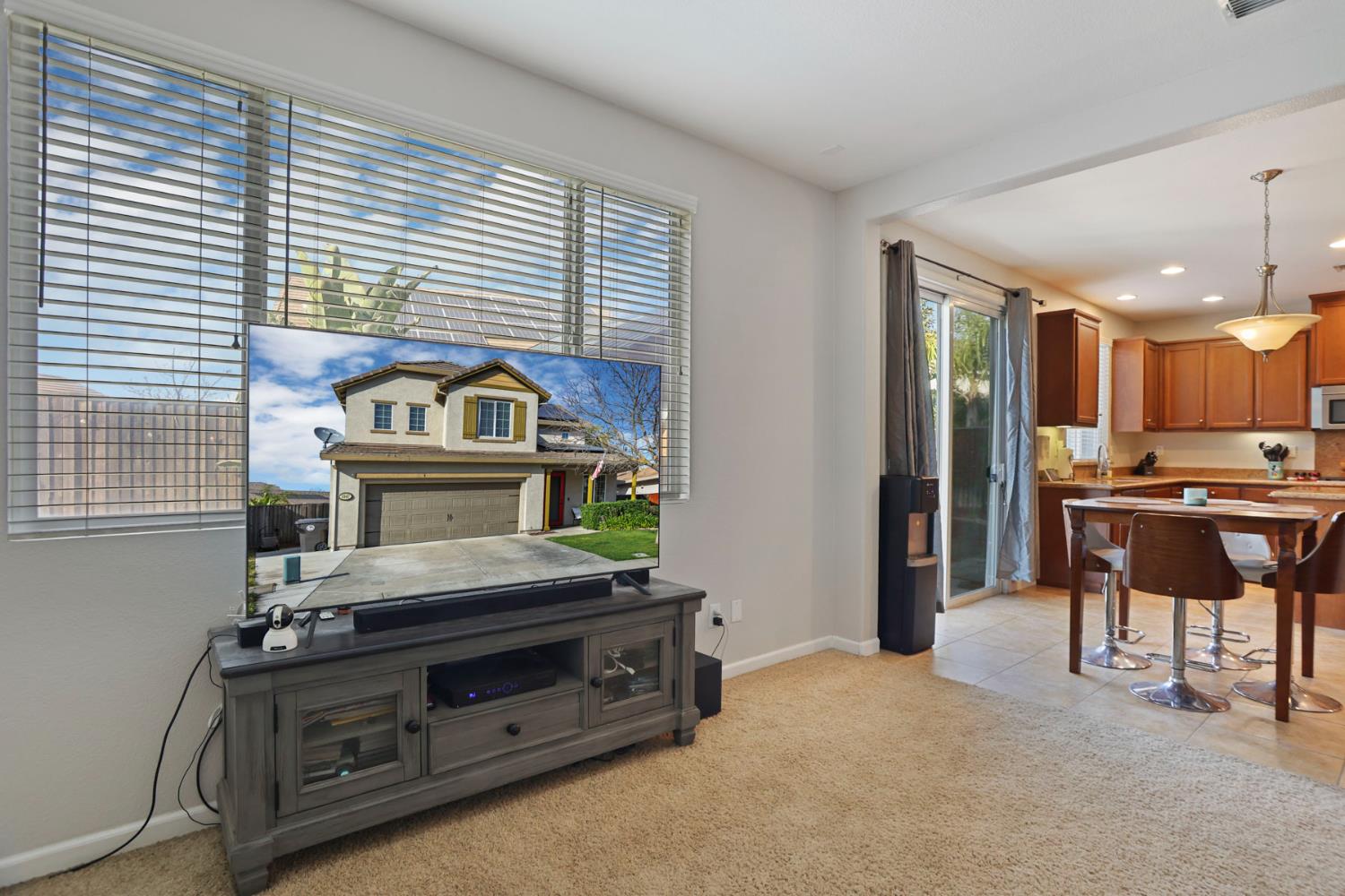 1047 Lindo Ct, Manteca, CA 95337