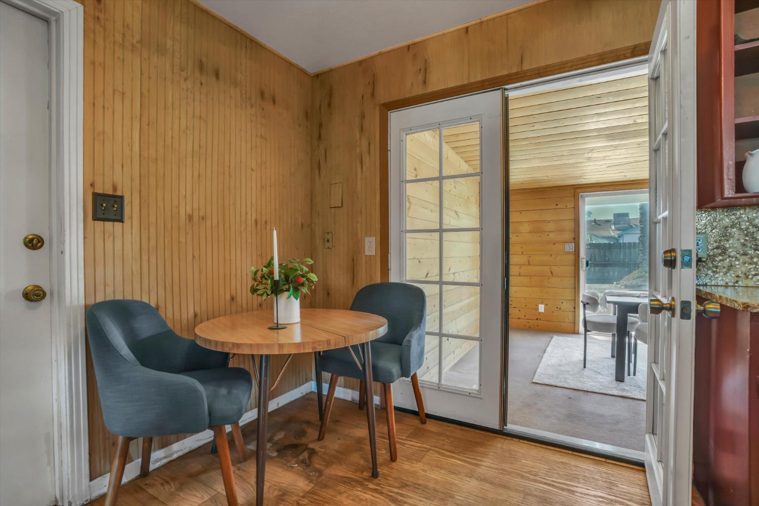 628 E North St, Manteca, CA 95336