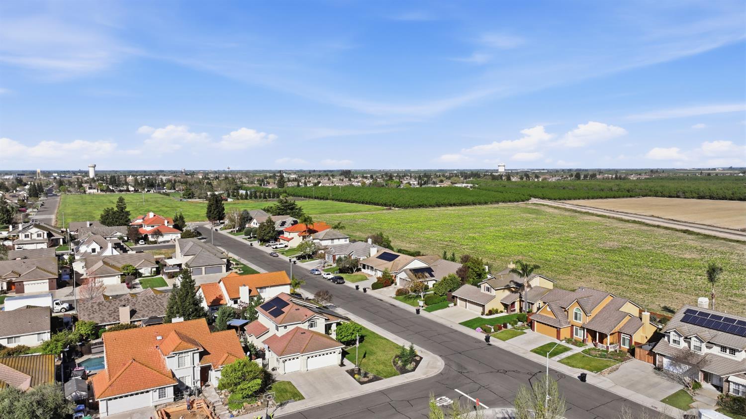 1181 Azalea St, Ripon, CA 95366