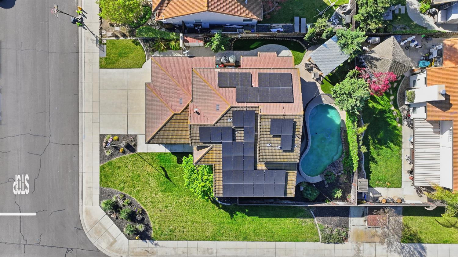 1181 Azalea St, Ripon, CA 95366