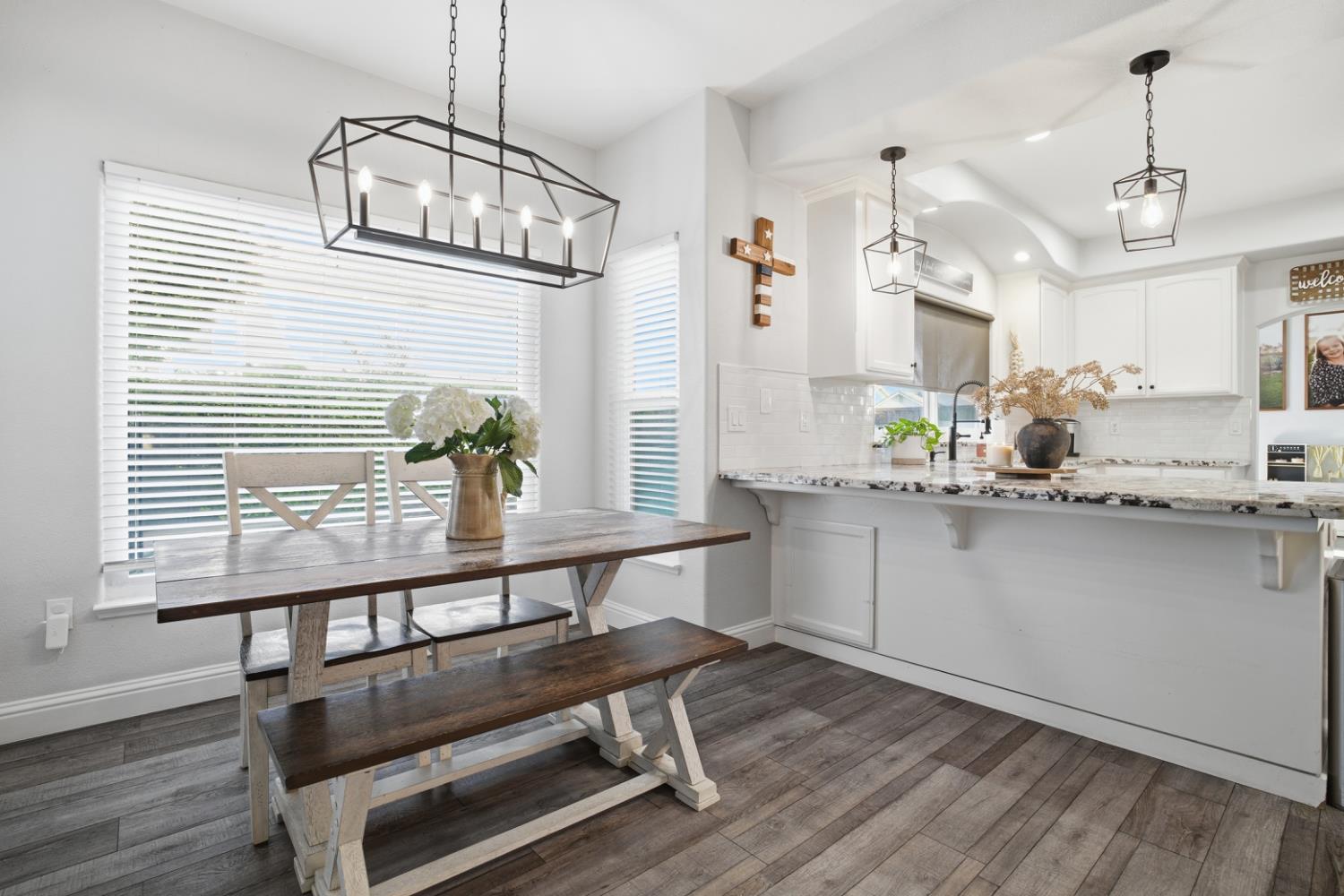 1181 Azalea St, Ripon, CA 95366