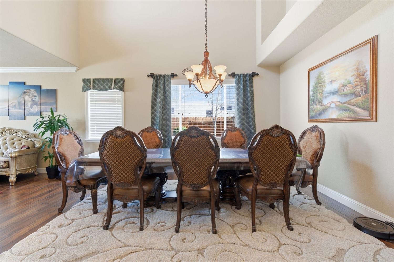 848 W Santos Ave, Ripon, CA 95366